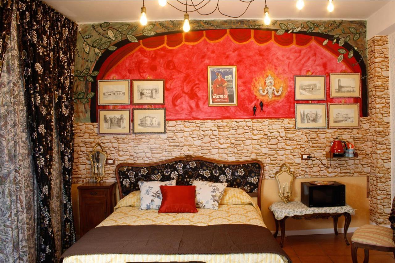 Bed and Breakfast Casa Vittoria Bridge Verona Exterior foto